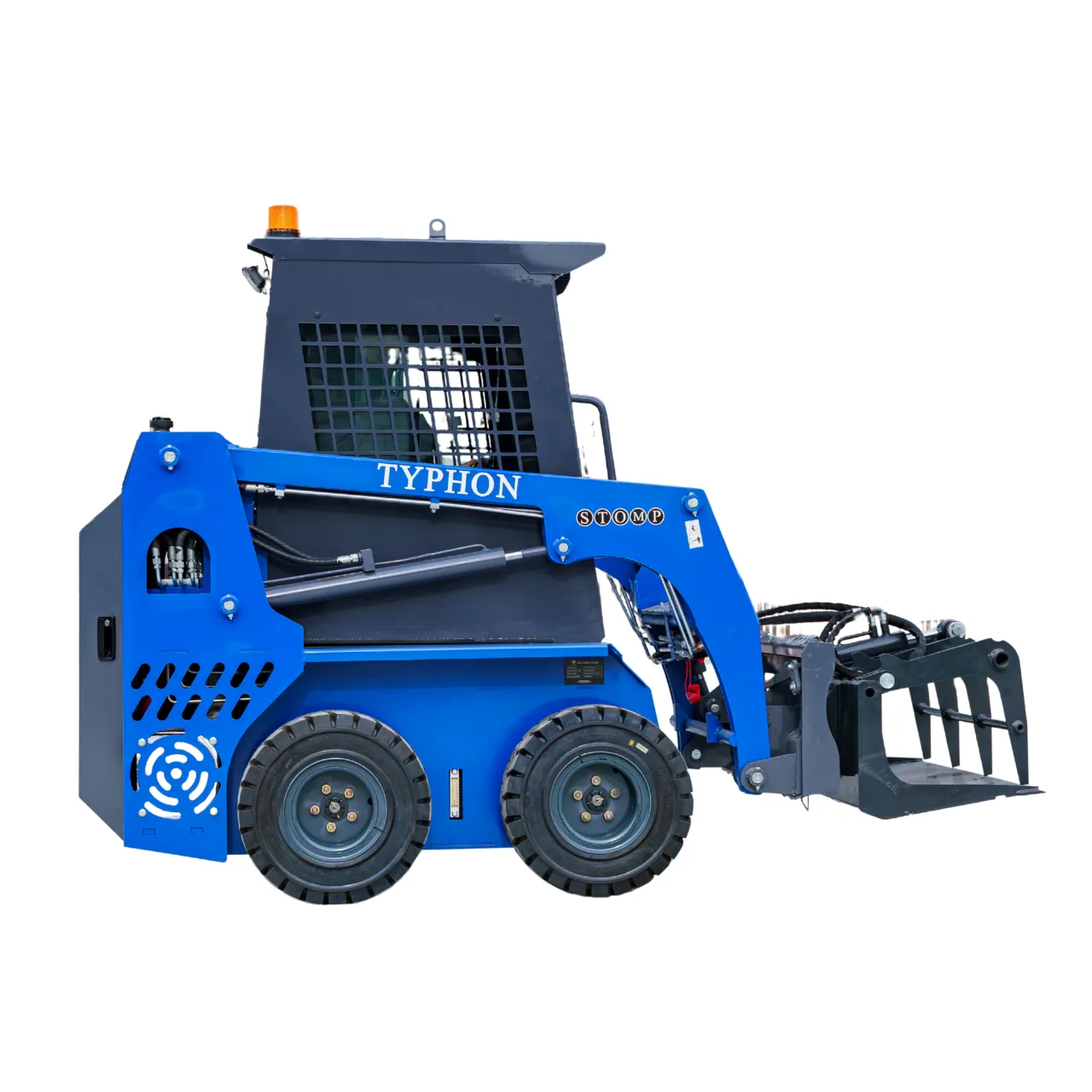 Heavy-Duty Solid Bottom Grapple Bucket for TYPHON STOMP X1300 & STOMP 509 Mini Skid Steers